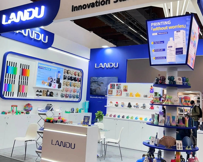 LANDU official exhibition booth showcasing premium 3D printing filaments at Formnext 2025.